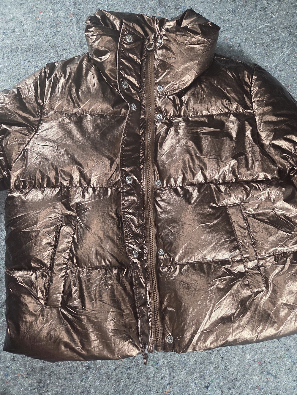 NOIZE Chevelle Women’s M Metallic Bronze Rose Gold Cropped Puffer Jacket Vegan - Picture 5 of 15